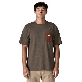 T-shirt a manches courtes Patagonia Shop Sticker Pocket Responsibili-Tee Men Marlow Brown