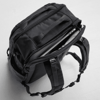 Sac a dos Fjällräven Färden Carry-On Pack Coal Black